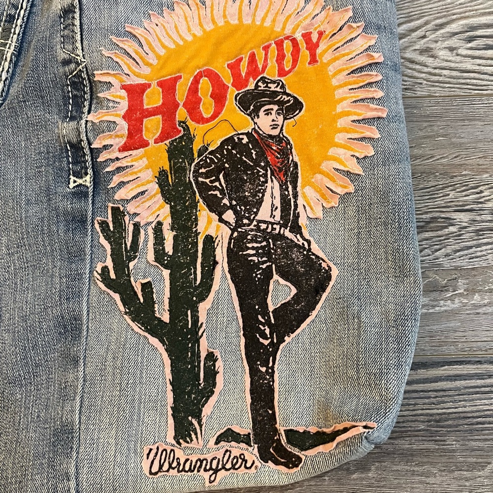 Ariat Denim Tote Bag with Western Design - Picture 2 of 9
